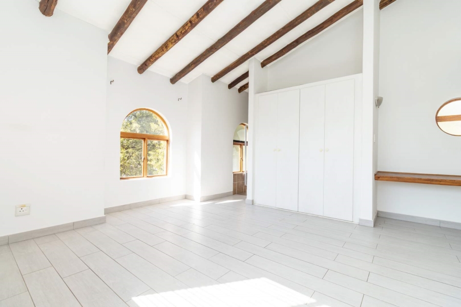 1 Bedroom Property for Sale in North Riding Gauteng