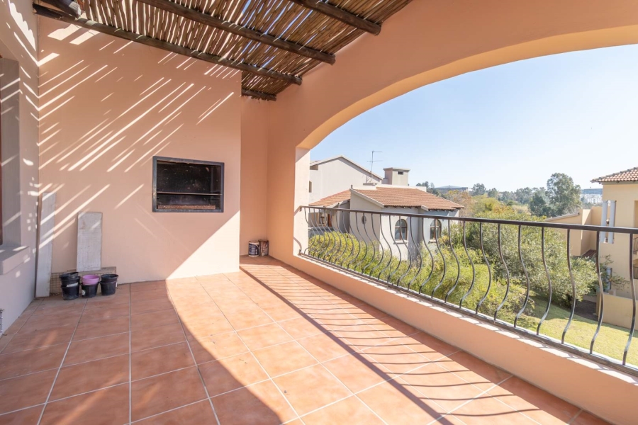 1 Bedroom Property for Sale in North Riding Gauteng