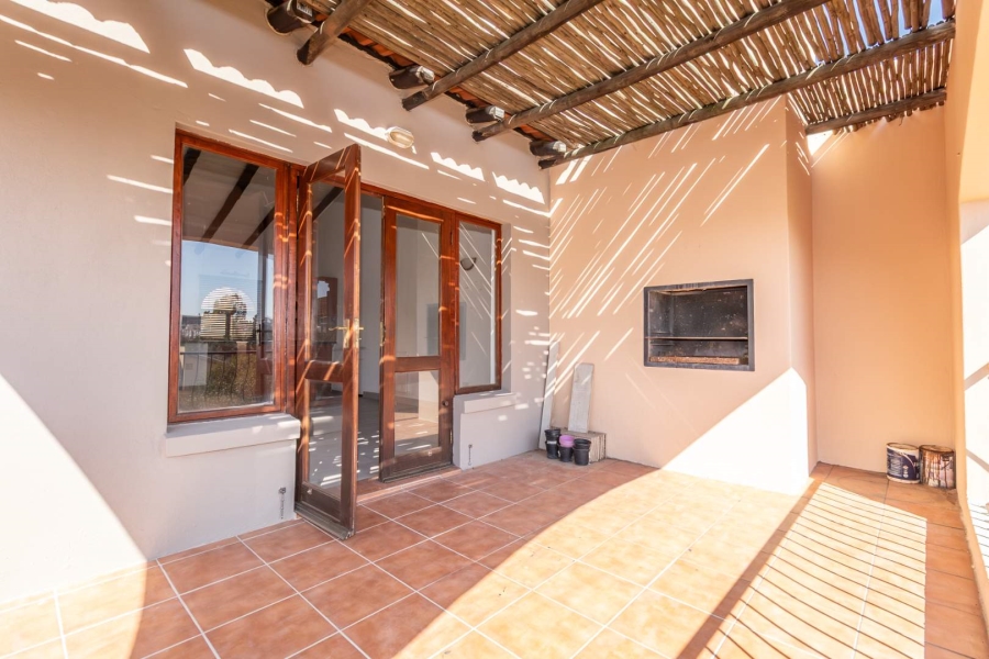 1 Bedroom Property for Sale in North Riding Gauteng