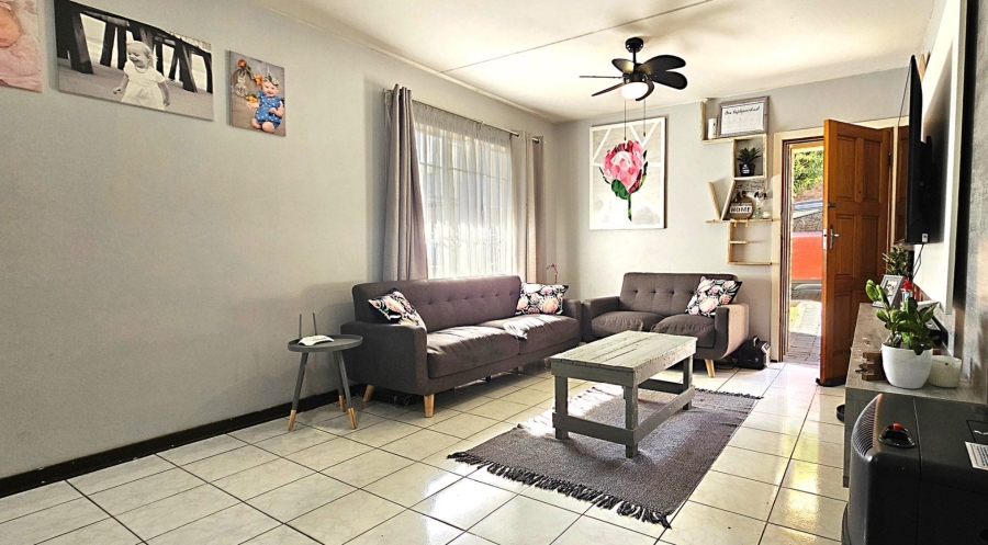 2 Bedroom Property for Sale in Radiokop Gauteng