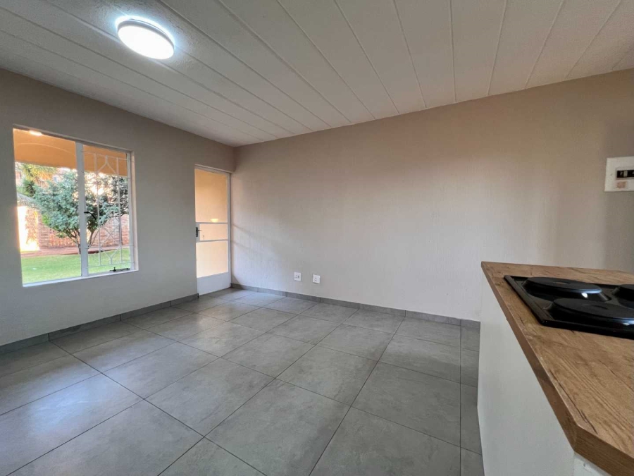 2 Bedroom Property for Sale in Horison Gauteng