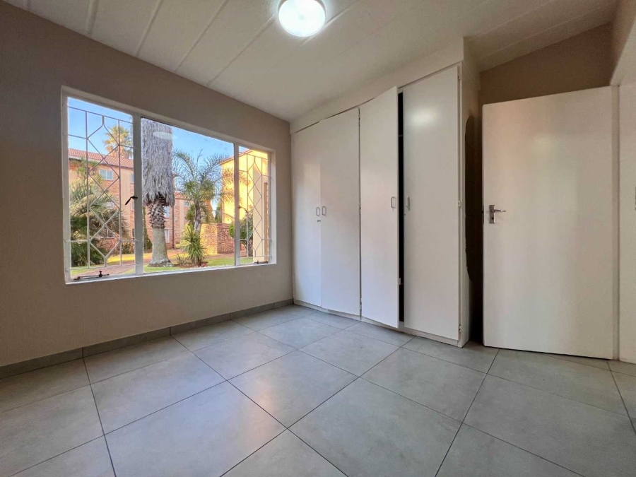2 Bedroom Property for Sale in Horison Gauteng
