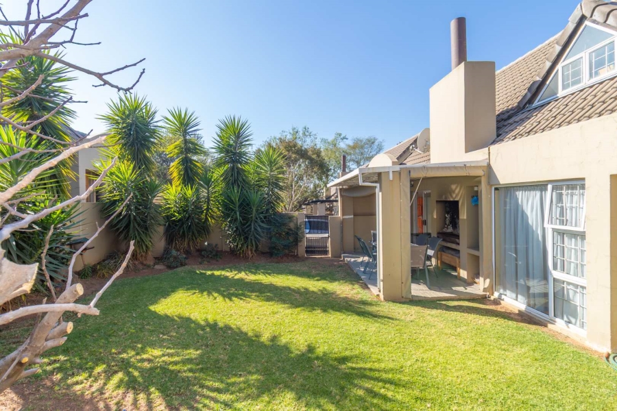 2 Bedroom Property for Sale in Bromhof Gauteng