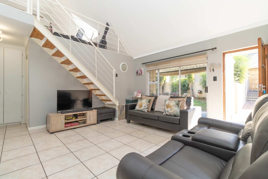 2 Bedroom Property for Sale in Bromhof Gauteng