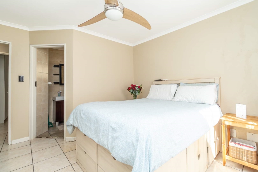 2 Bedroom Property for Sale in Bromhof Gauteng