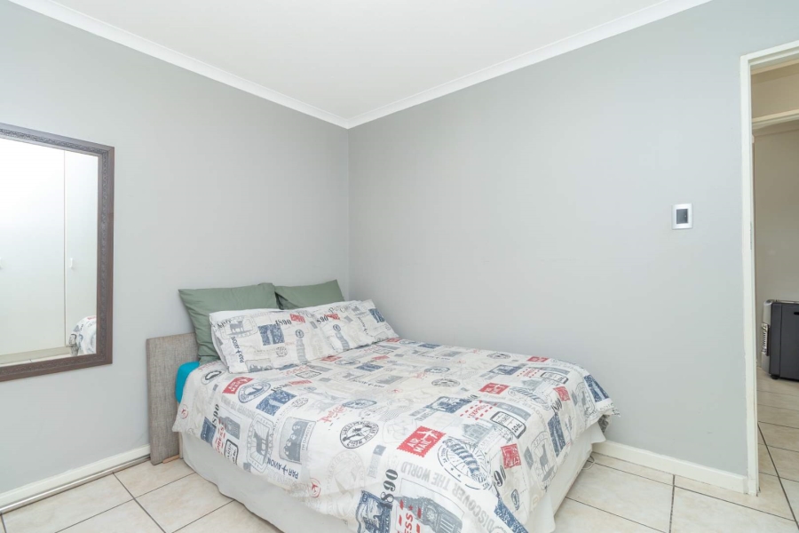 2 Bedroom Property for Sale in Bromhof Gauteng