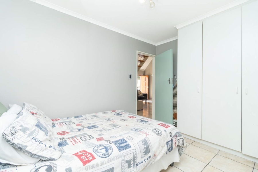 2 Bedroom Property for Sale in Bromhof Gauteng