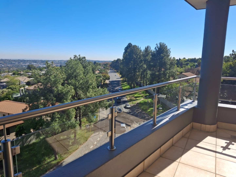 To Let 3 Bedroom Property for Rent in Morningside Gauteng