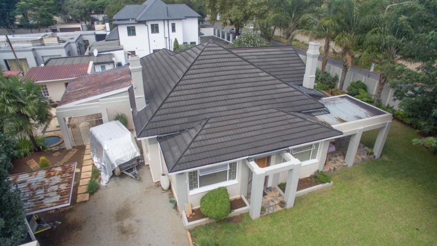 4 Bedroom Property for Sale in Sydenham Gauteng