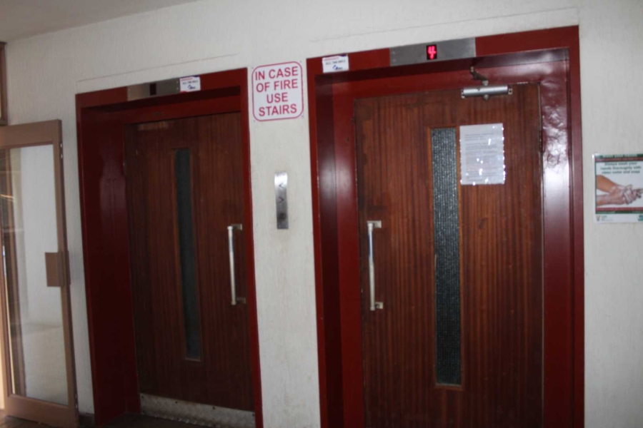 To Let 1 Bedroom Property for Rent in La Montagne Gauteng