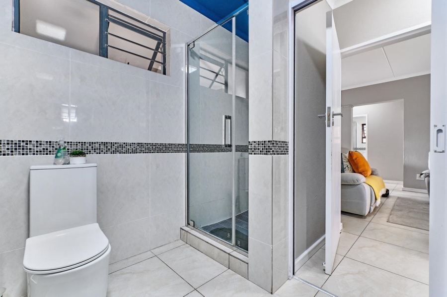 To Let 3 Bedroom Property for Rent in Noordhang Gauteng