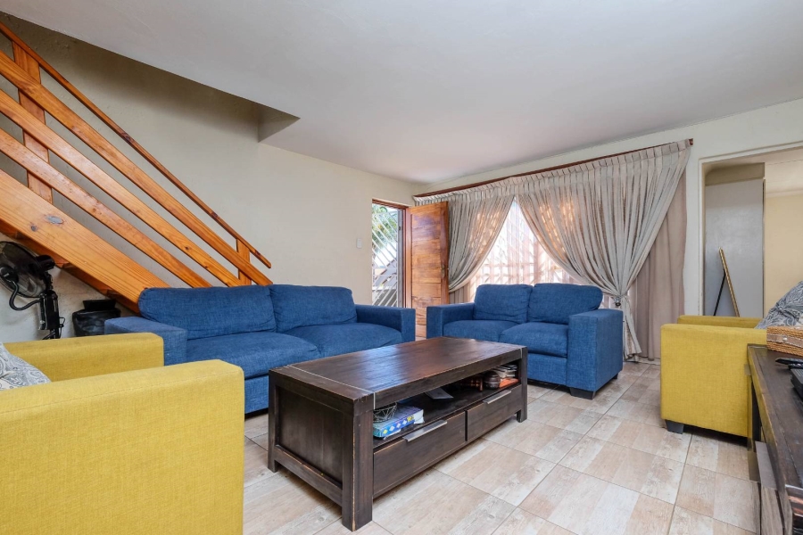 4 Bedroom Property for Sale in Buccleuch Gauteng
