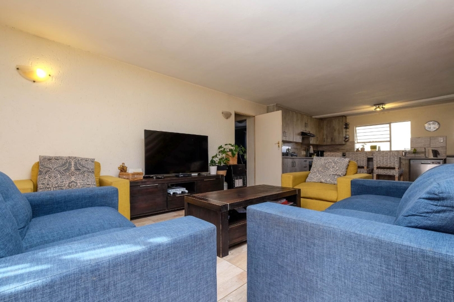 4 Bedroom Property for Sale in Buccleuch Gauteng