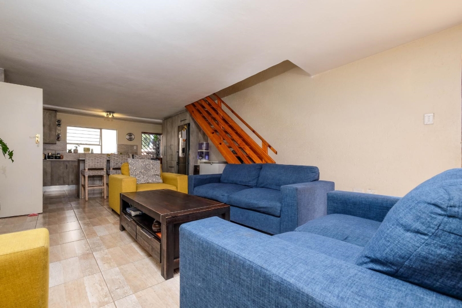 4 Bedroom Property for Sale in Buccleuch Gauteng