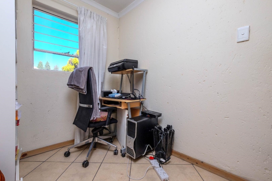 4 Bedroom Property for Sale in Buccleuch Gauteng