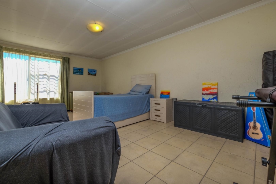 4 Bedroom Property for Sale in Buccleuch Gauteng