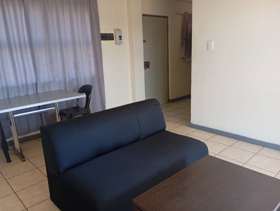 To Let 2 Bedroom Property for Rent in Ruimsig Gauteng