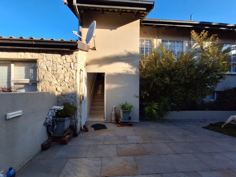 To Let 2 Bedroom Property for Rent in Northcliff Gauteng
