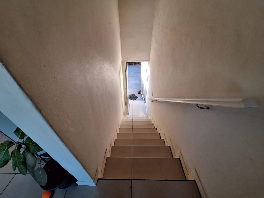 To Let 2 Bedroom Property for Rent in Northcliff Gauteng