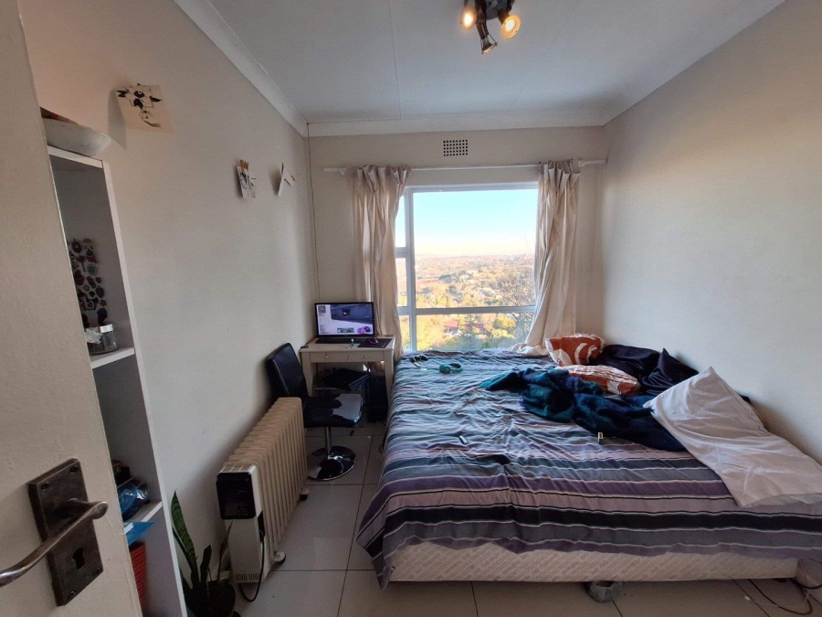 To Let 2 Bedroom Property for Rent in Northcliff Gauteng