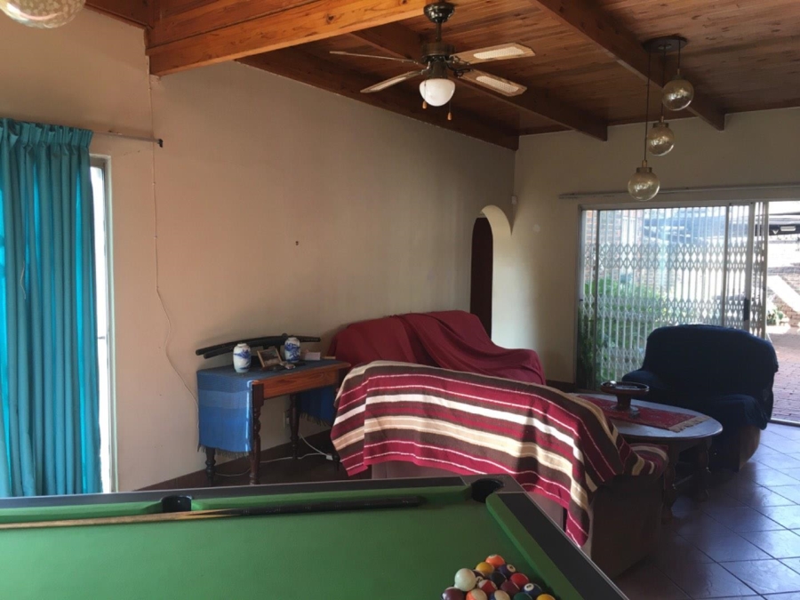 4 Bedroom Property for Sale in Wierdapark Gauteng