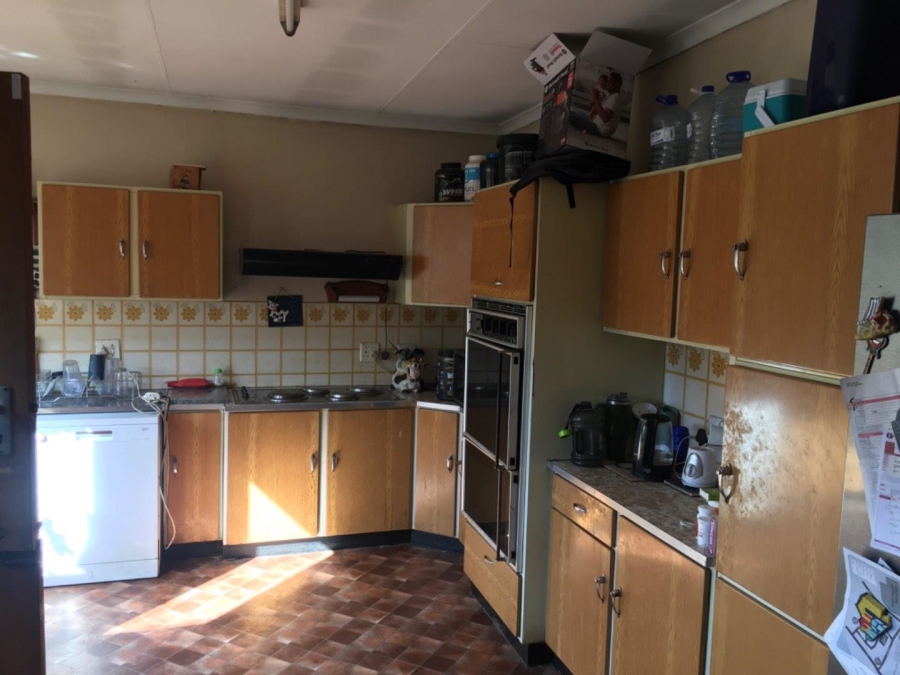 4 Bedroom Property for Sale in Wierdapark Gauteng