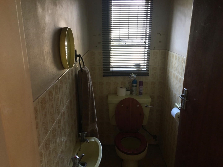 4 Bedroom Property for Sale in Wierdapark Gauteng