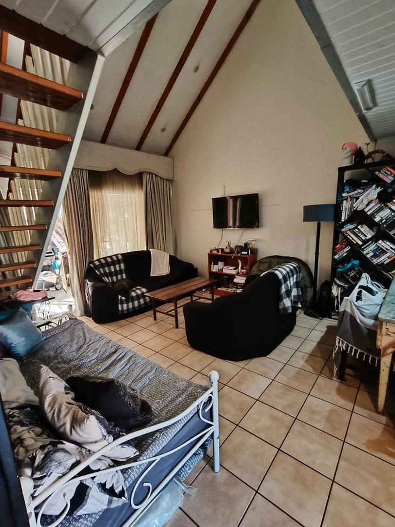 To Let 3 Bedroom Property for Rent in Eldoraigne Gauteng