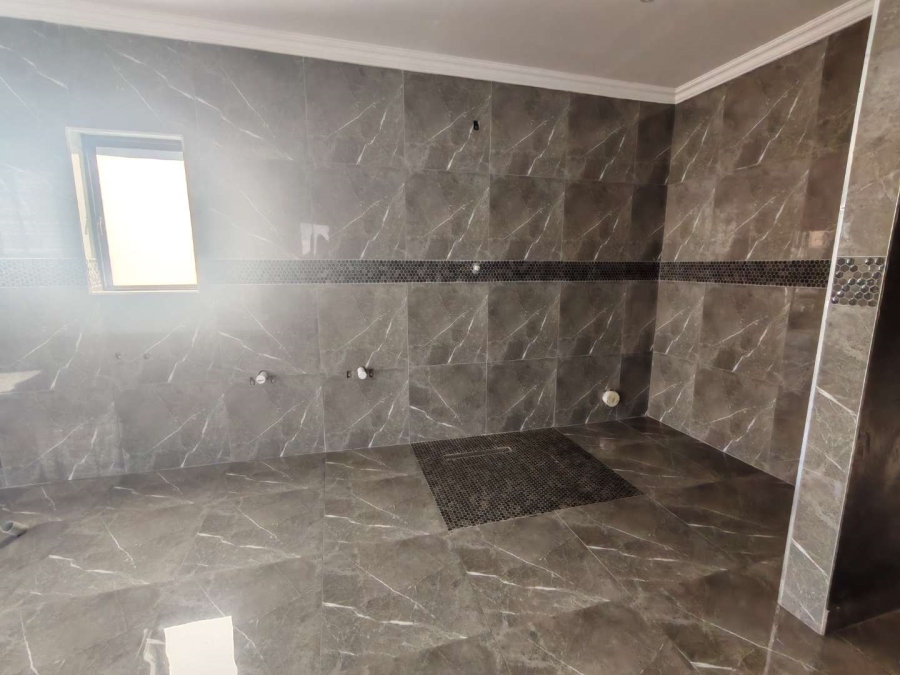 4 Bedroom Property for Sale in Wierdapark Gauteng