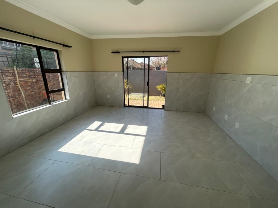 3 Bedroom Property for Sale in Willow Park Manor Gauteng