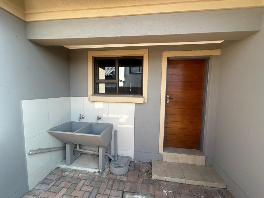 3 Bedroom Property for Sale in Willow Park Manor Gauteng