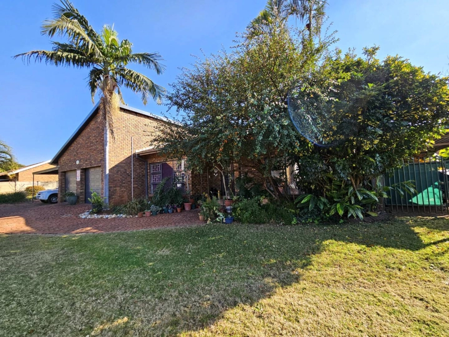 3 Bedroom Property for Sale in Ninapark Gauteng