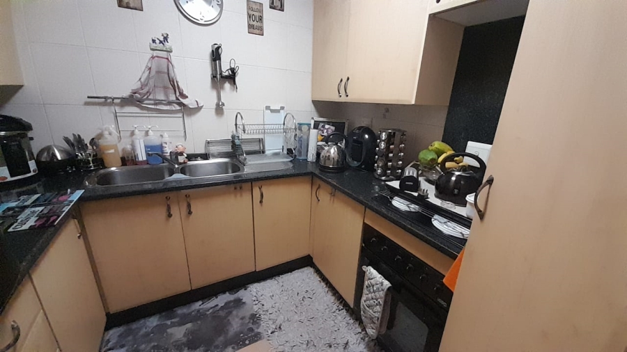 3 Bedroom Property for Sale in Glen Marais Ext 3 Gauteng