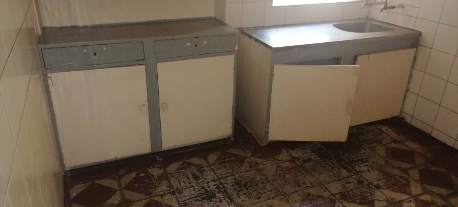1 Bedroom Property for Sale in Yeoville Gauteng