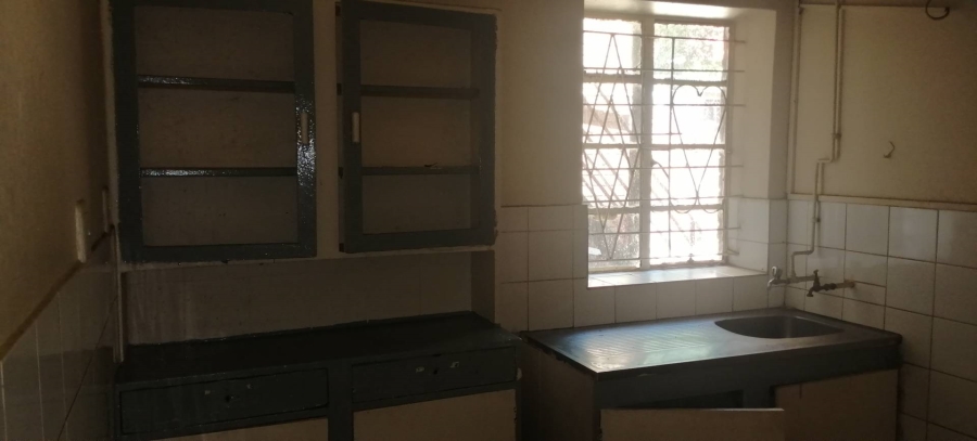 1 Bedroom Property for Sale in Yeoville Gauteng