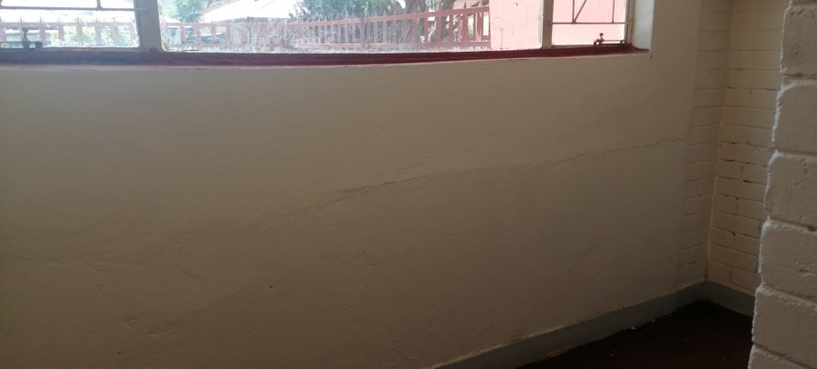 1 Bedroom Property for Sale in Yeoville Gauteng