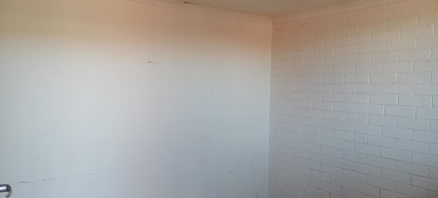 1 Bedroom Property for Sale in Yeoville Gauteng