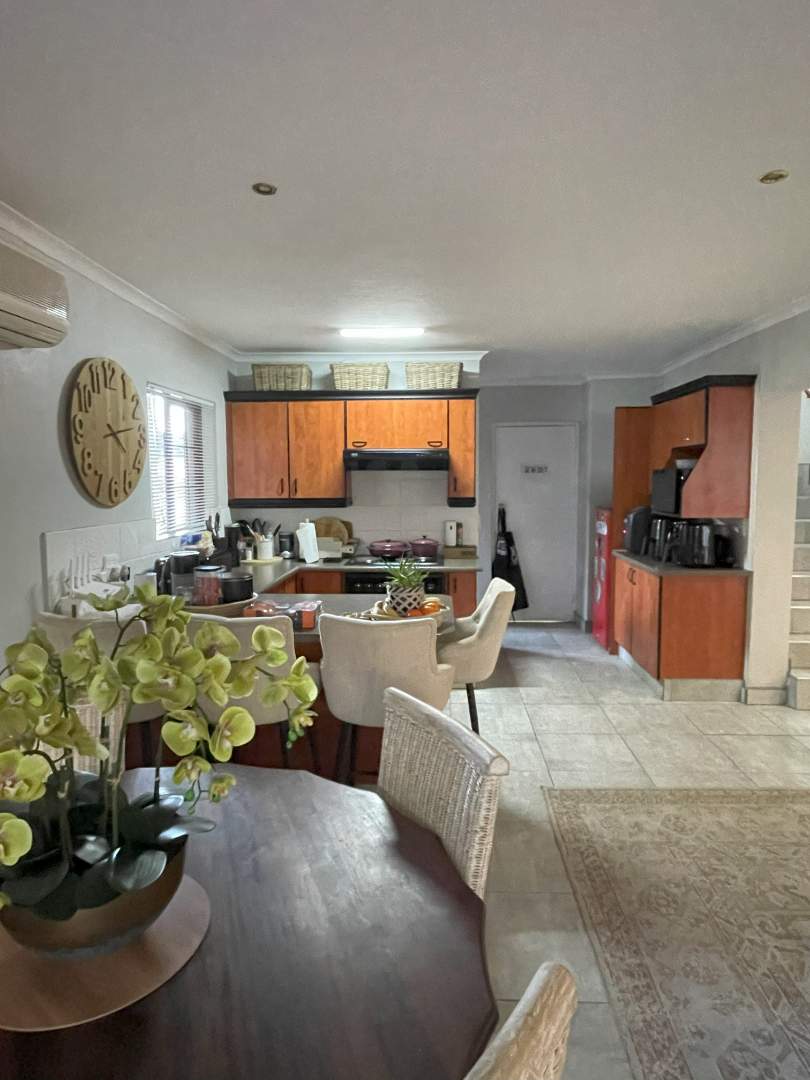 To Let 3 Bedroom Property for Rent in Woodlands Gauteng