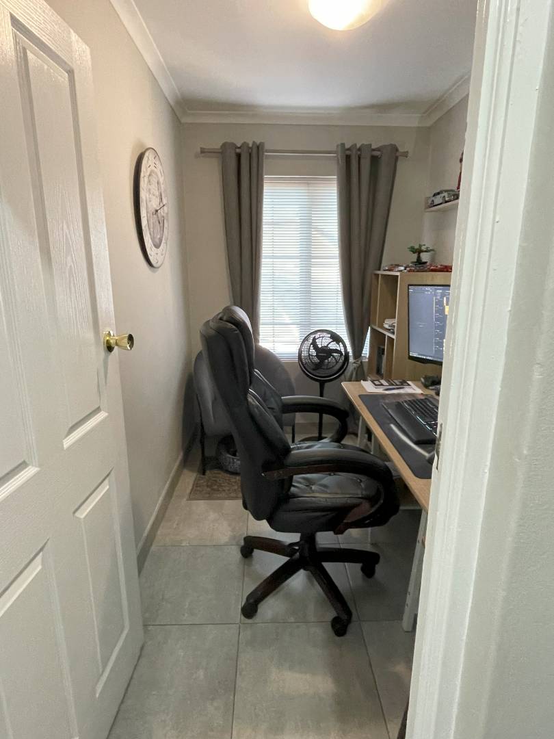 To Let 3 Bedroom Property for Rent in Woodlands Gauteng