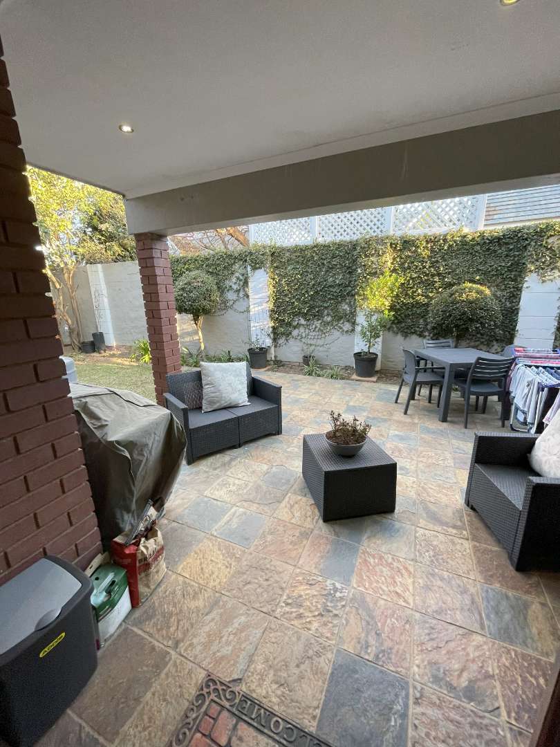 To Let 3 Bedroom Property for Rent in Woodlands Gauteng