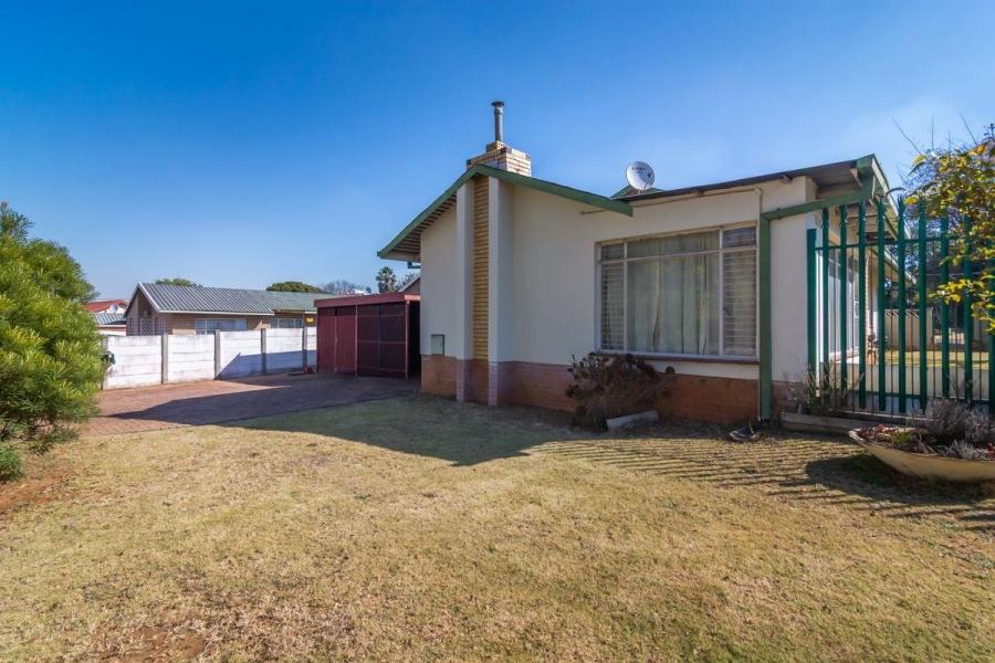 3 Bedroom Property for Sale in Witpoortjie Gauteng