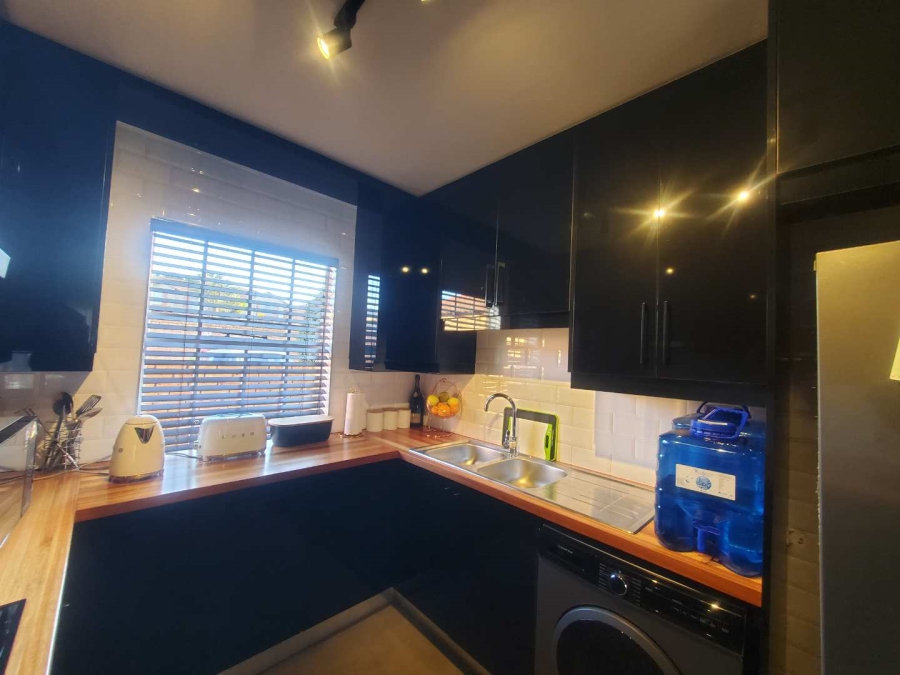 To Let 3 Bedroom Property for Rent in Willowbrook Gauteng
