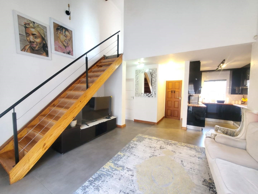 To Let 3 Bedroom Property for Rent in Willowbrook Gauteng