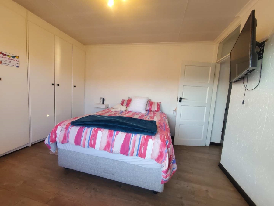 To Let 3 Bedroom Property for Rent in Willowbrook Gauteng