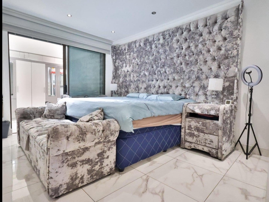 2 Bedroom Property for Sale in Ridgeway Gauteng