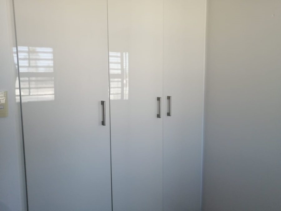 2 Bedroom Property for Sale in Ridgeway Gauteng