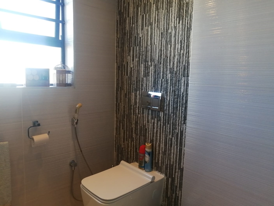 2 Bedroom Property for Sale in Ridgeway Gauteng