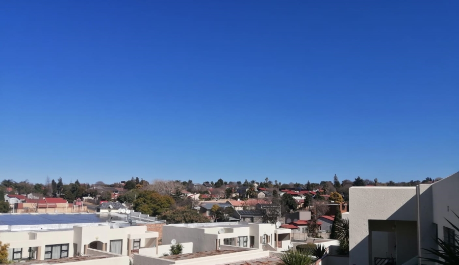2 Bedroom Property for Sale in Ridgeway Gauteng