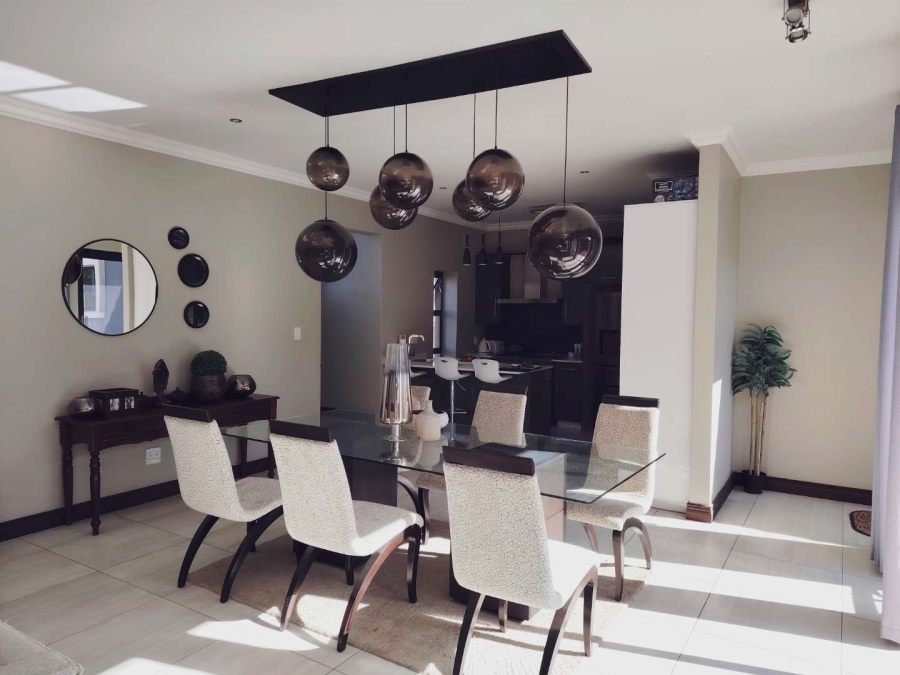 To Let 4 Bedroom Property for Rent in Midstream Meadows Gauteng