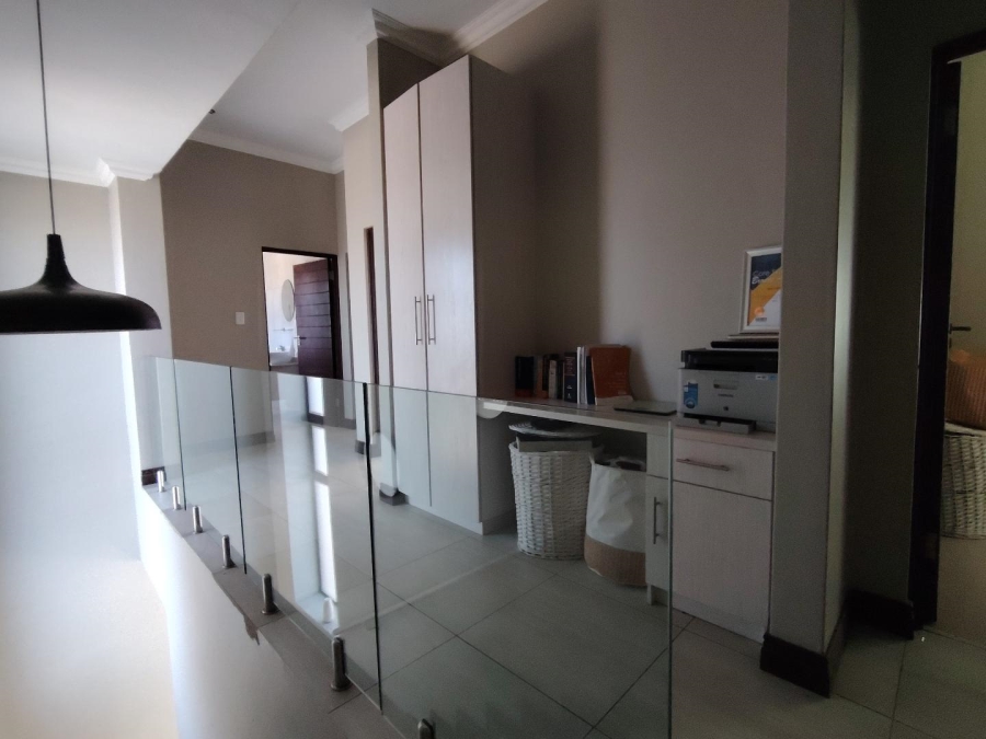 To Let 4 Bedroom Property for Rent in Midstream Meadows Gauteng
